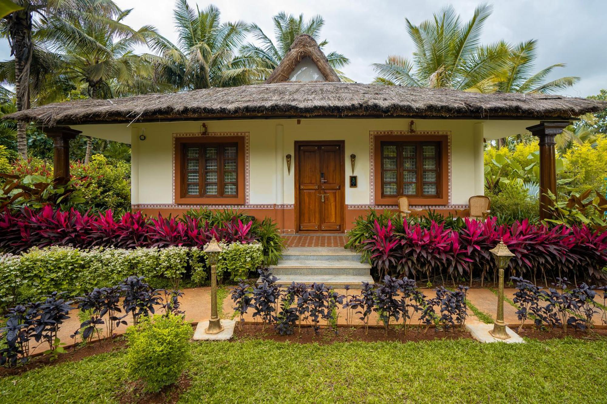 Tropical Villages Chāmundi 外观 照片