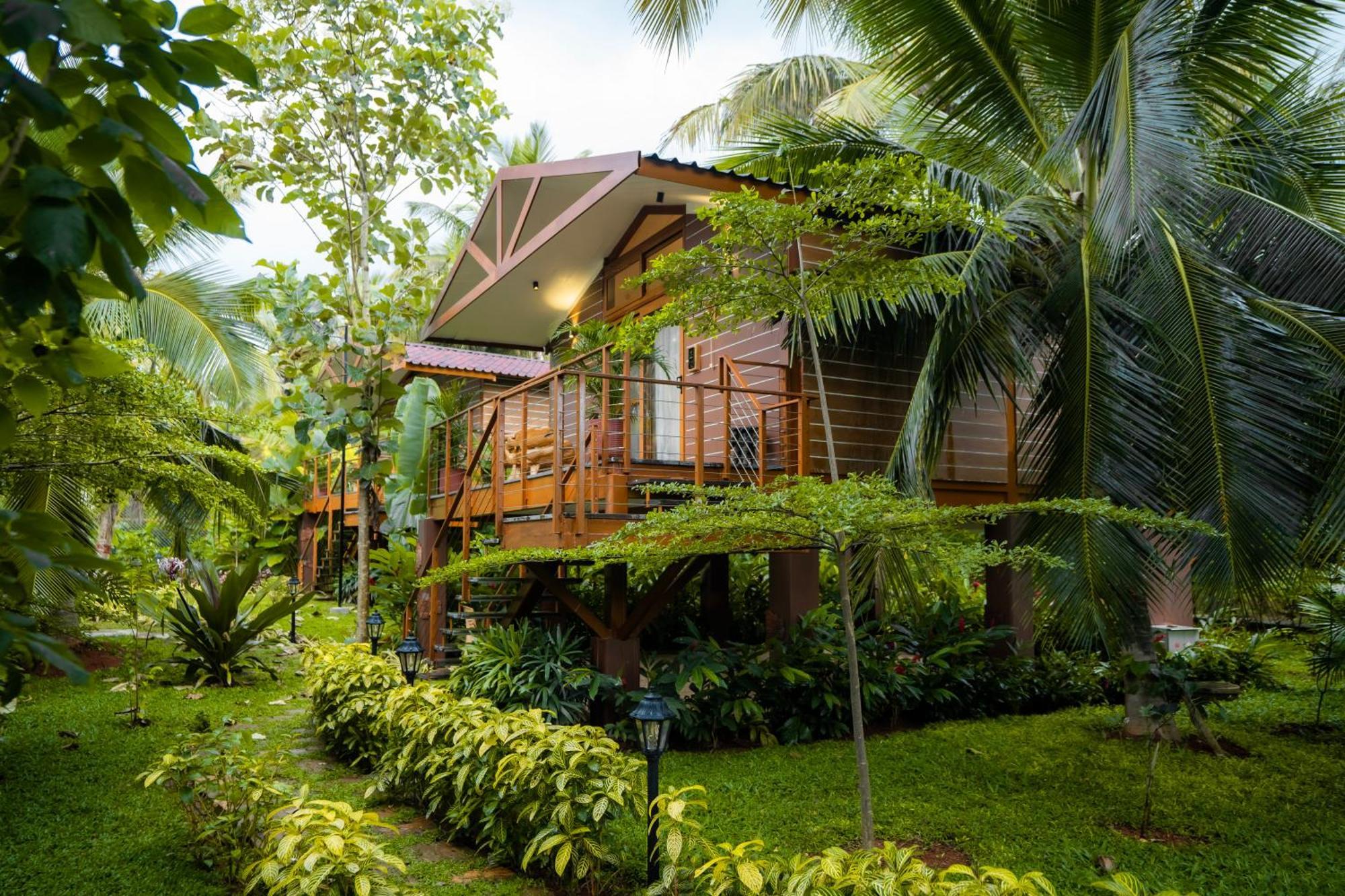 Tropical Villages Chāmundi 外观 照片